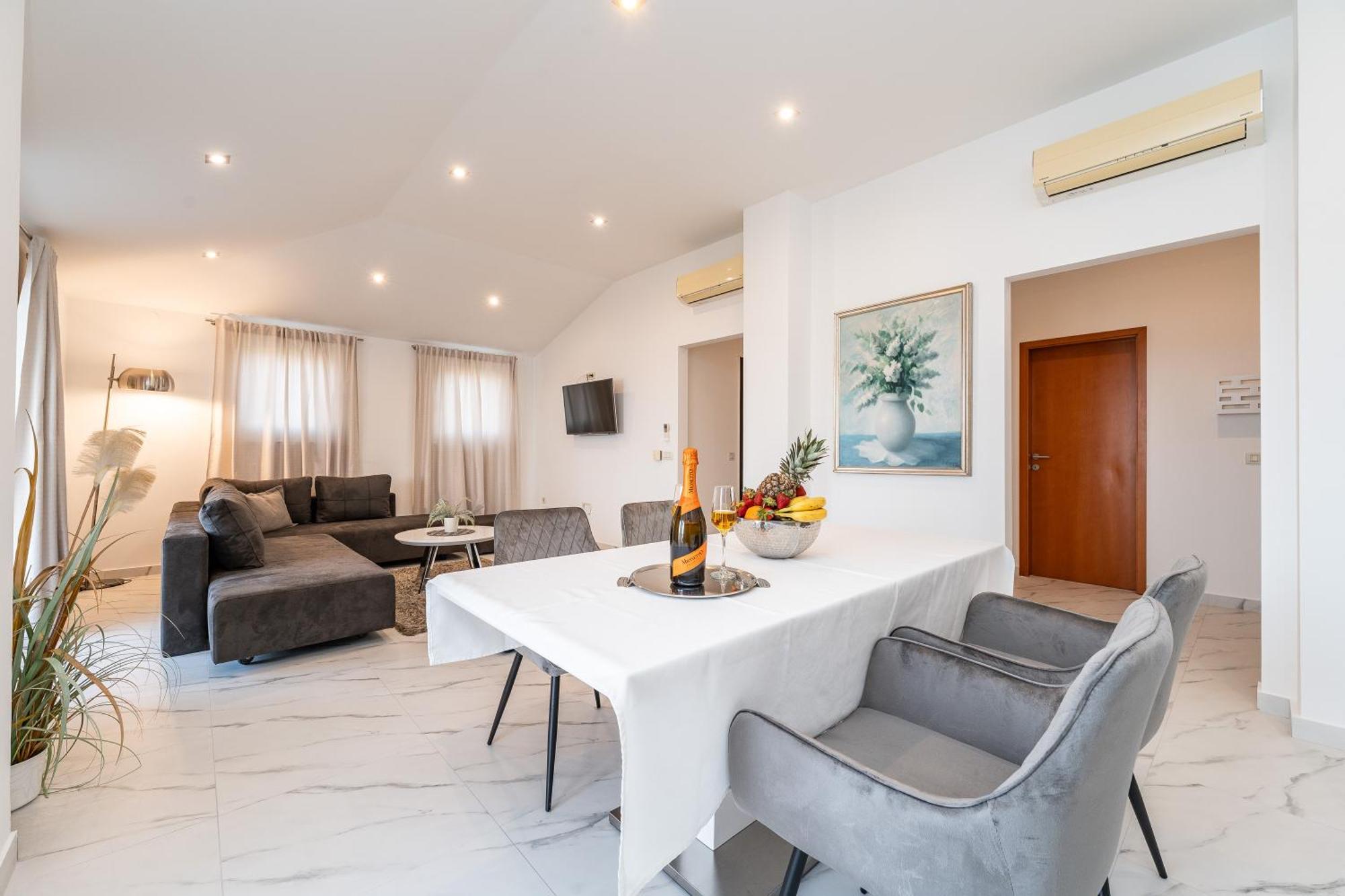 Apartments Very Good Life เปรโก ภายนอก รูปภาพ