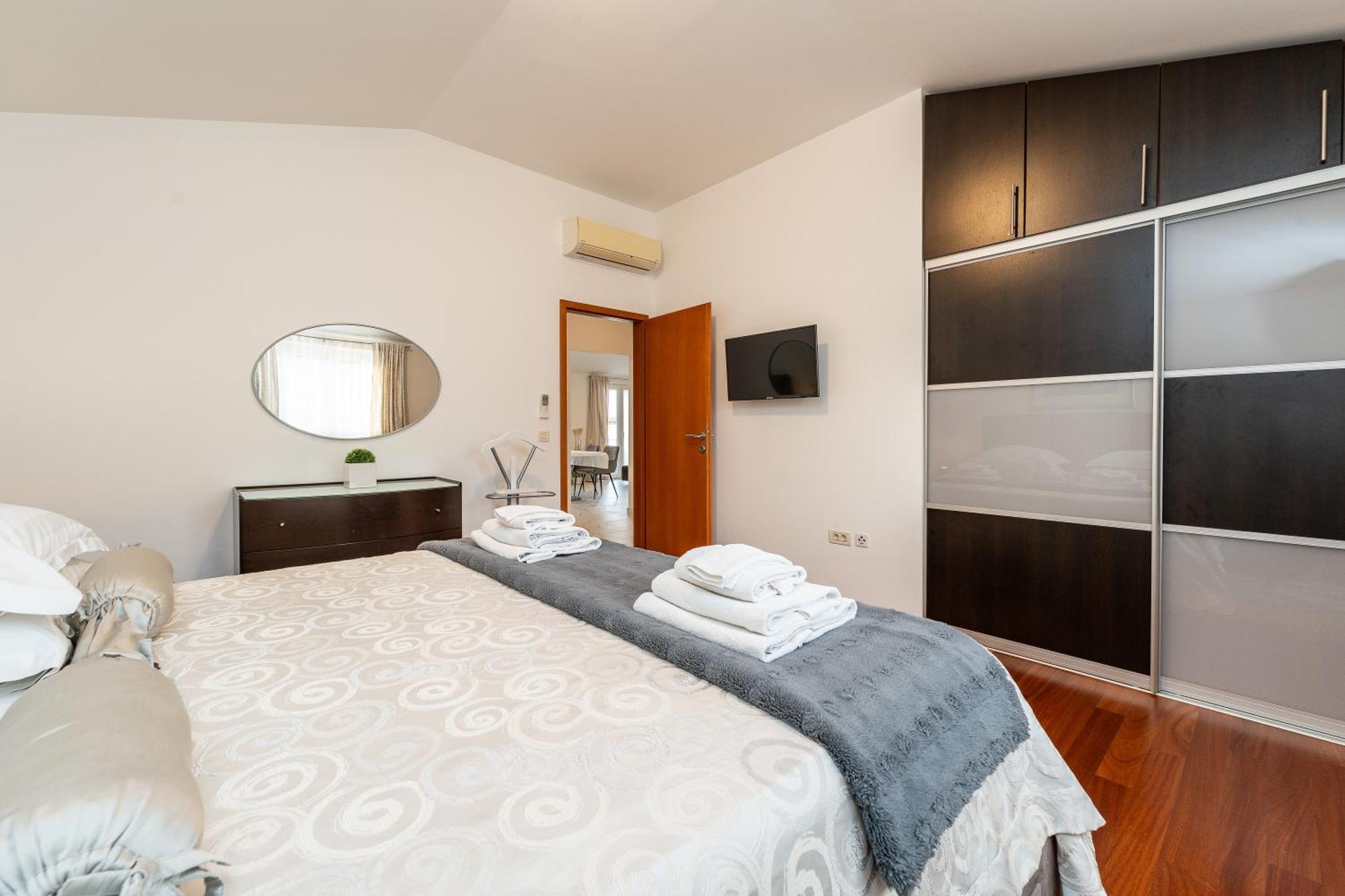 Apartments Very Good Life เปรโก ภายนอก รูปภาพ